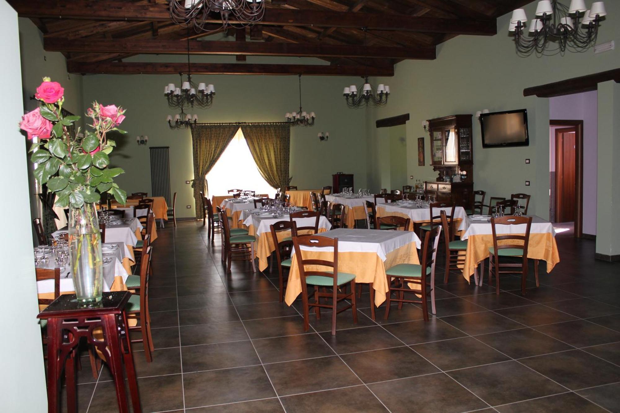 Agriturismo Il Borgo Degli Ulivi Roseto Degli Abruzzi Exteriör bild