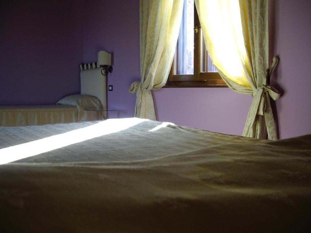 Agriturismo Il Borgo Degli Ulivi Roseto Degli Abruzzi Rum bild