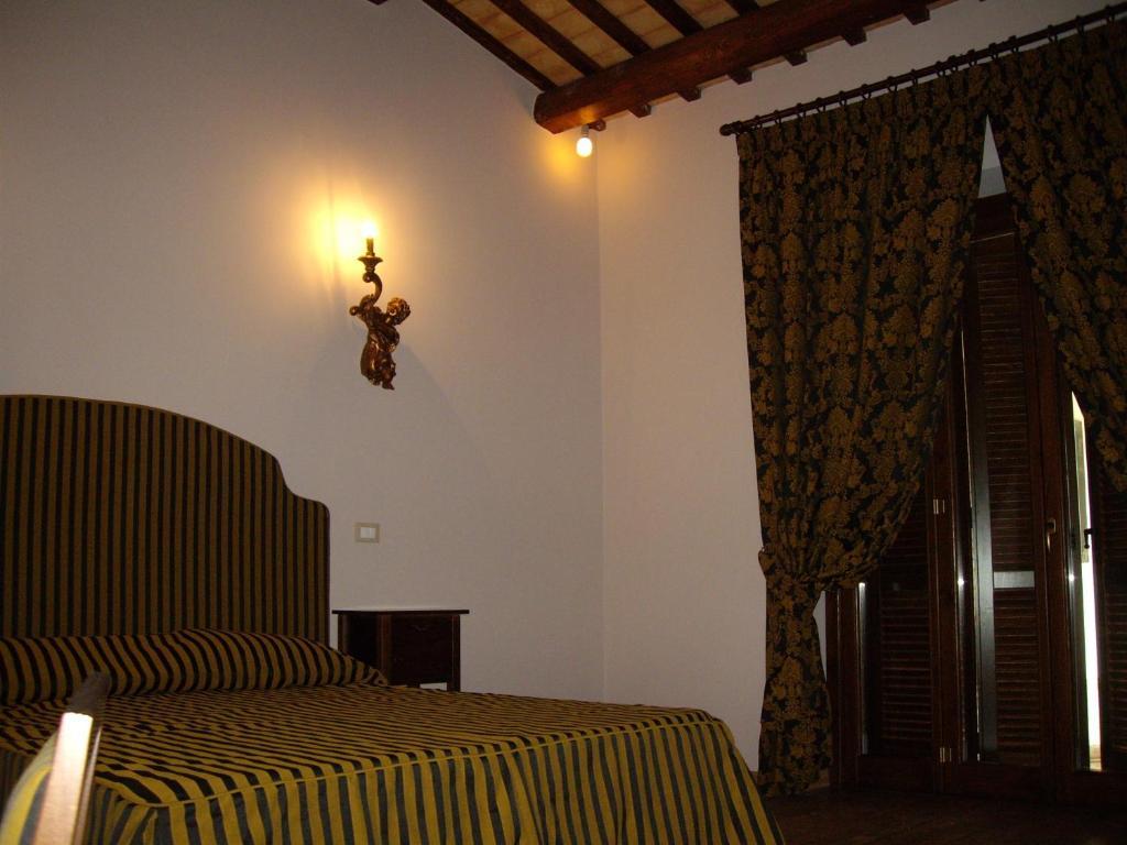 Agriturismo Il Borgo Degli Ulivi Roseto Degli Abruzzi Rum bild