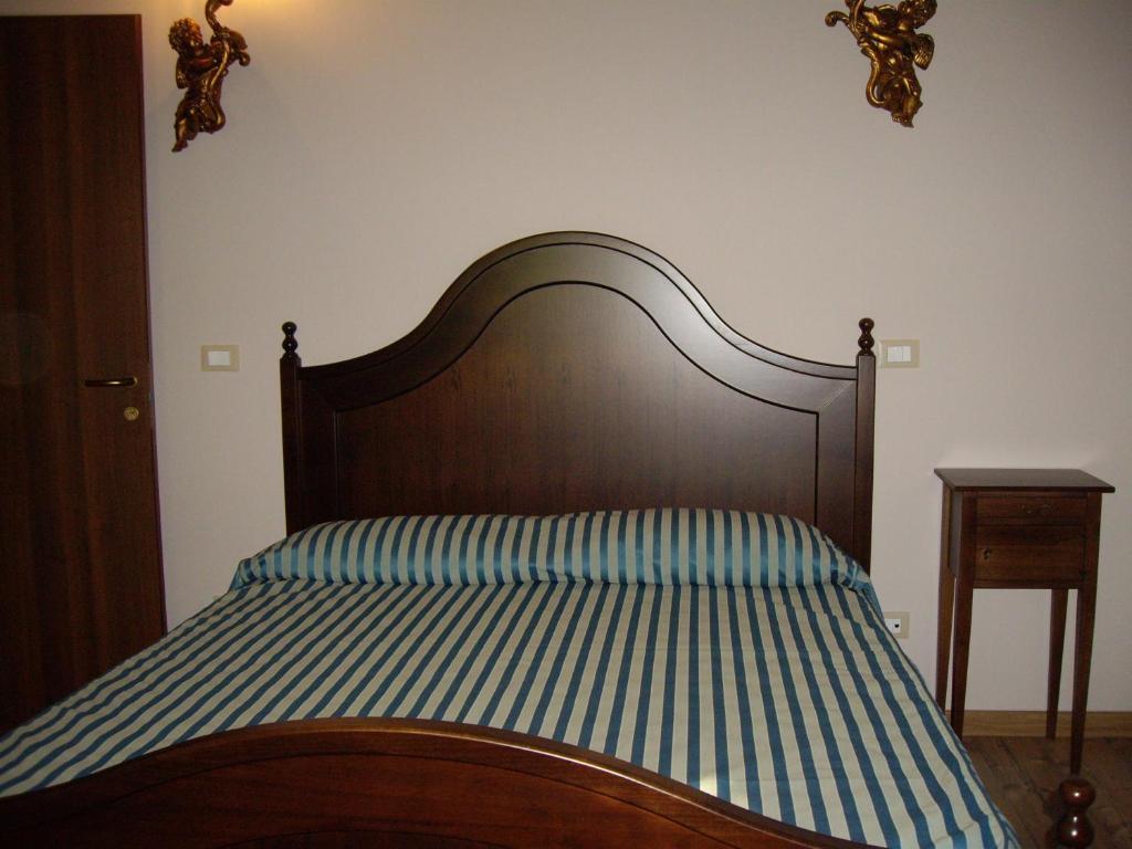 Agriturismo Il Borgo Degli Ulivi Roseto Degli Abruzzi Rum bild