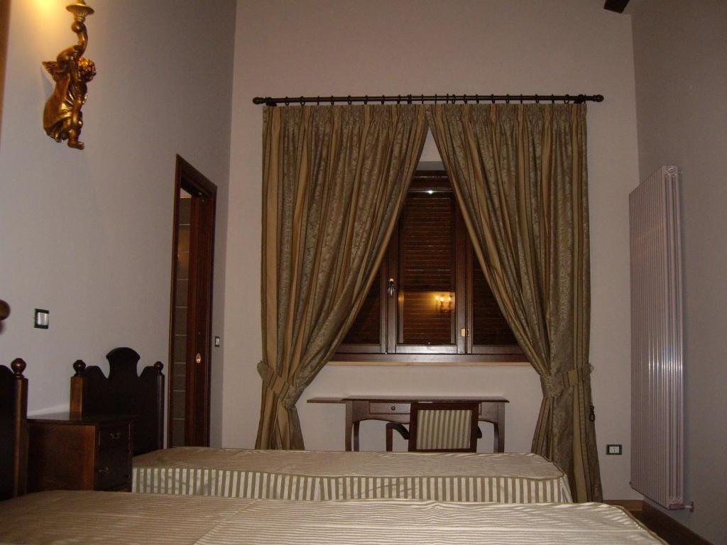 Agriturismo Il Borgo Degli Ulivi Roseto Degli Abruzzi Rum bild